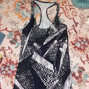 lululemon size 6 tank top